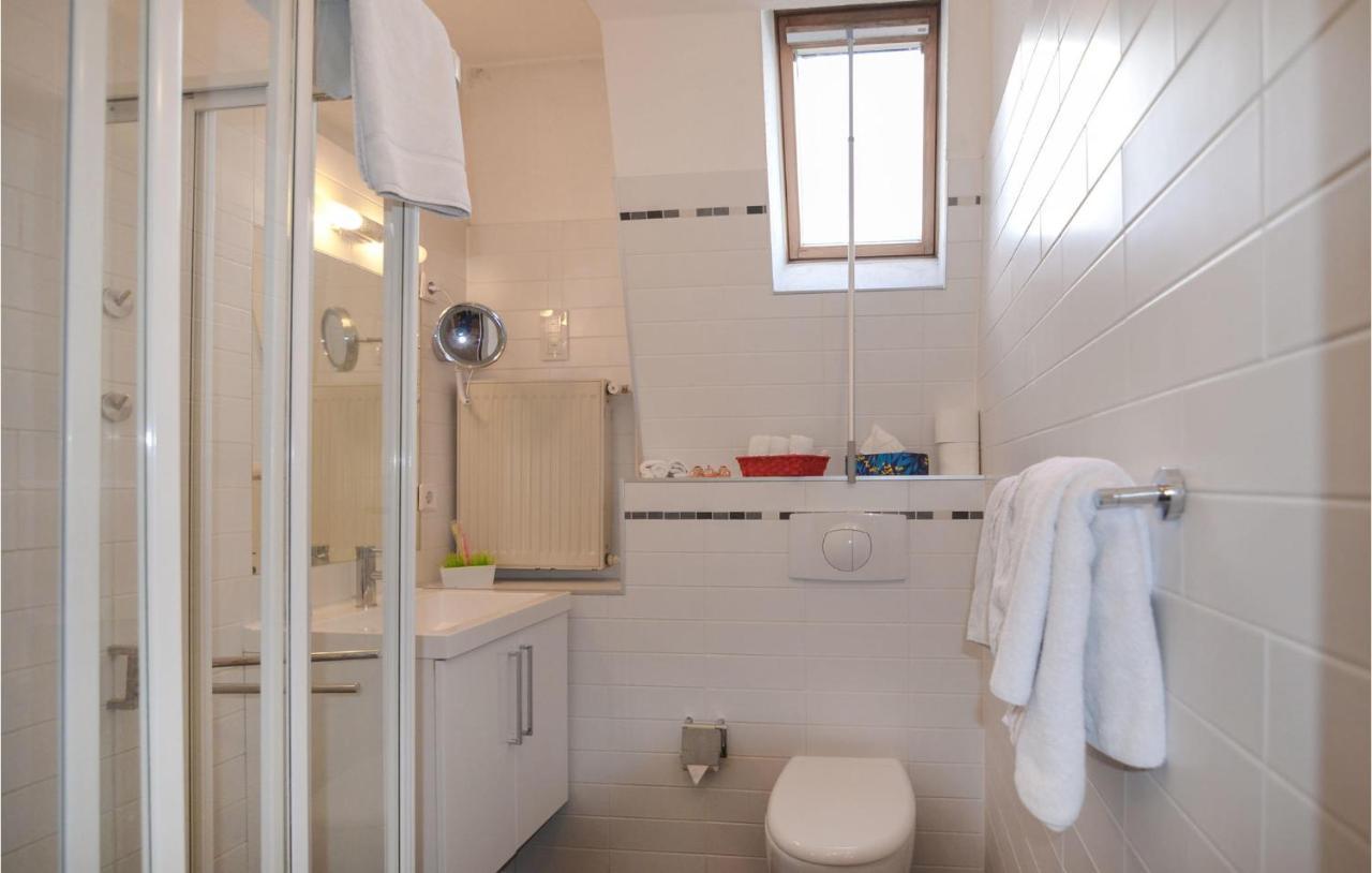 Vakantiehuis 2 Bedroom Lovely In